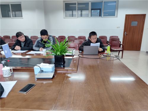 成都汽車職業技術學校舉行2021年成都市規劃課題開題報告會